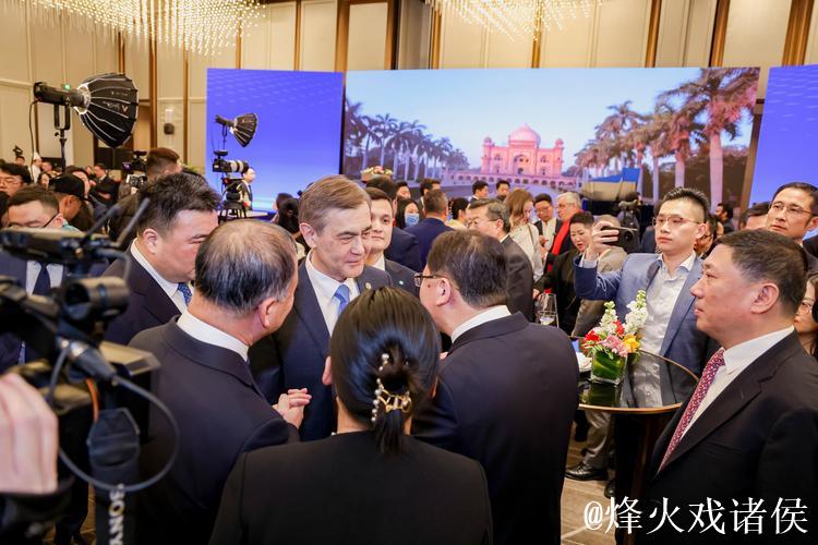 意媒：那不勒斯预计不久将与梅努经纪人展开新一轮直接会谈